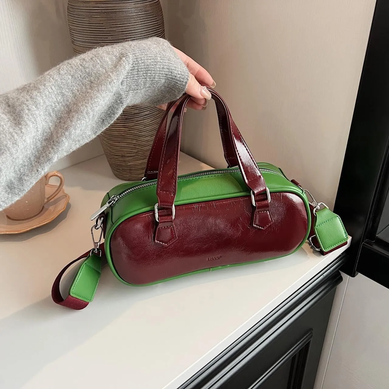 Bowling Tote Handbag for Women Shoulder Crossbody Bag Vegan Leather Satchel Purses with Adjustable Guitar Strap