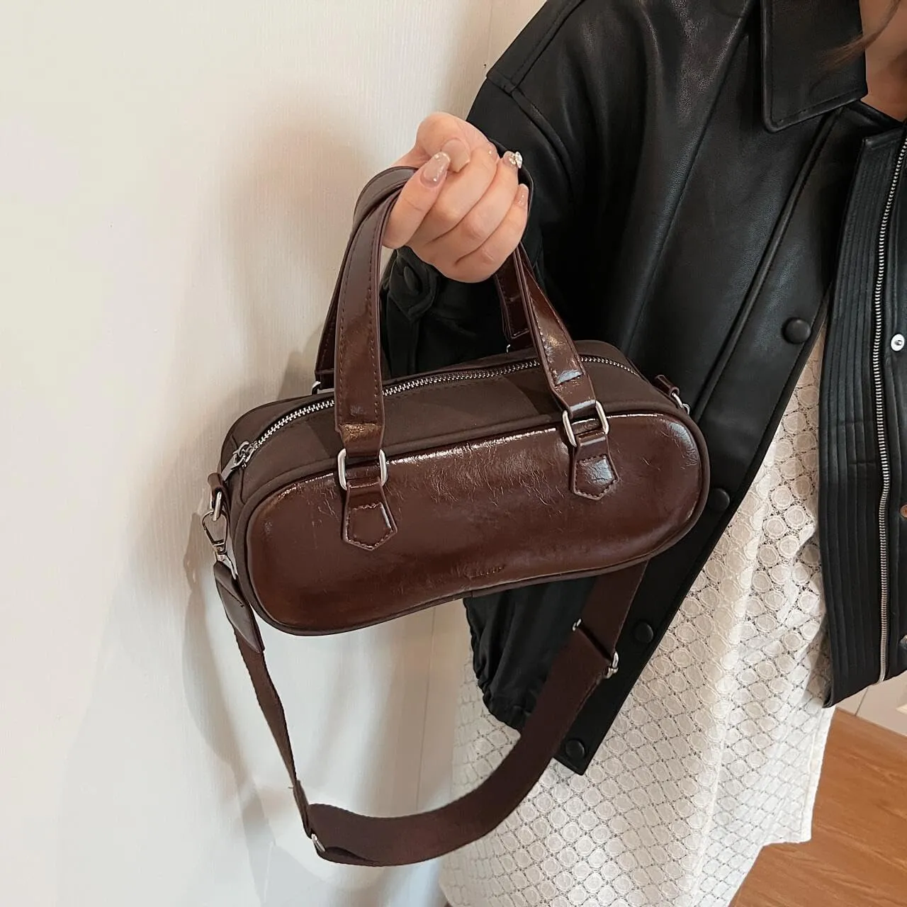 Bowling Tote Handbag for Women Shoulder Crossbody Bag Vegan Leather Satchel Purses with Adjustable Guitar Strap