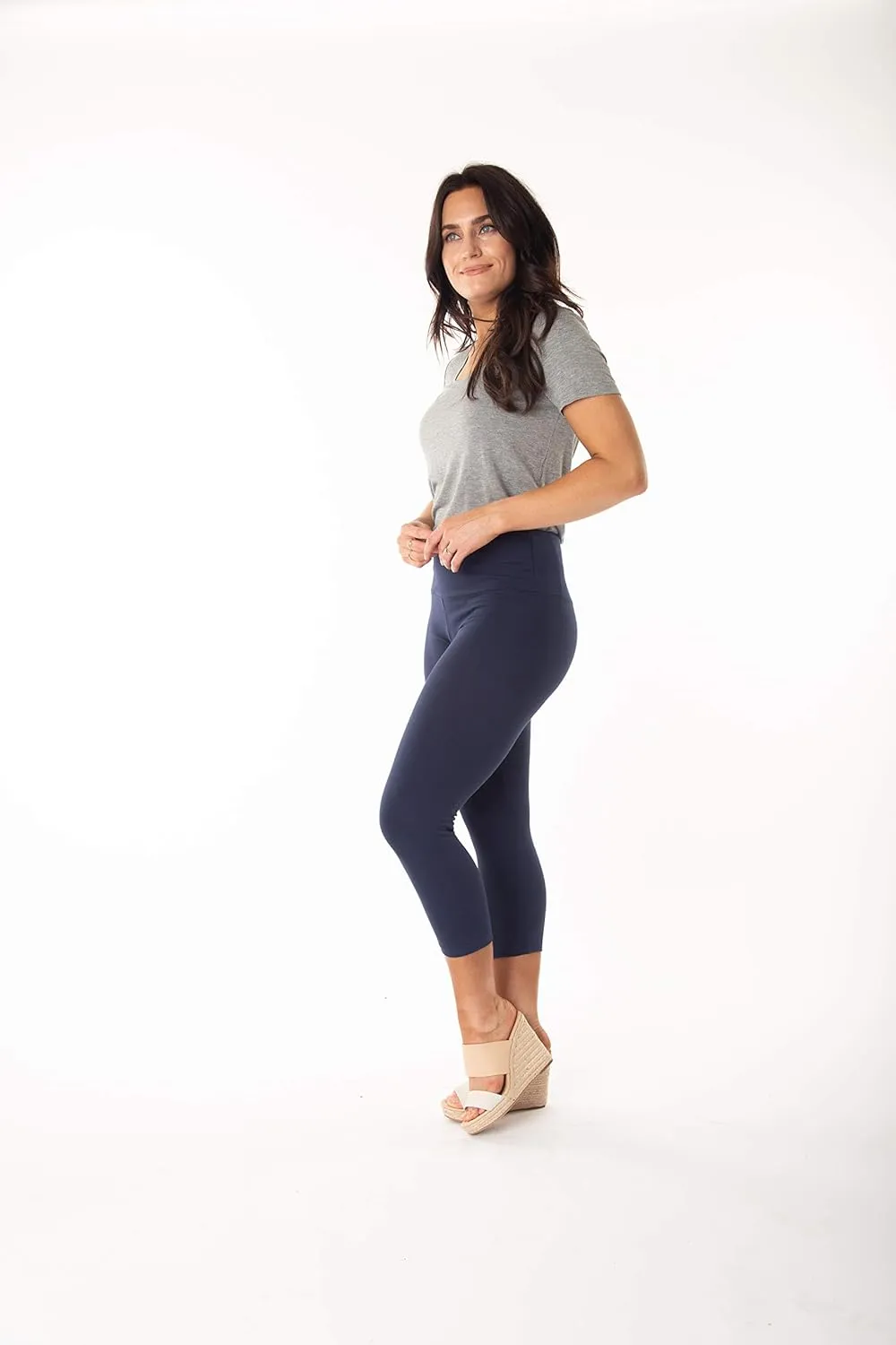 INTRO. Tummy Control High Waist Pull-On Capri Length Legging