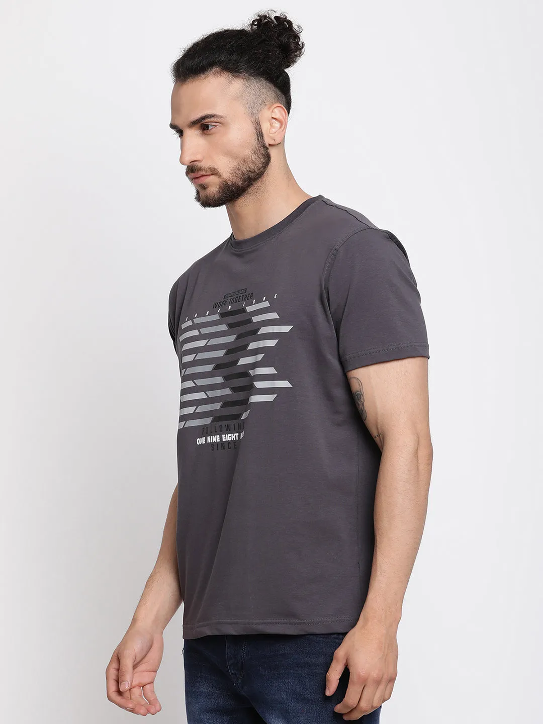 Men's Dark Grey Round neck Half Sleeve T-Shirt with Print
