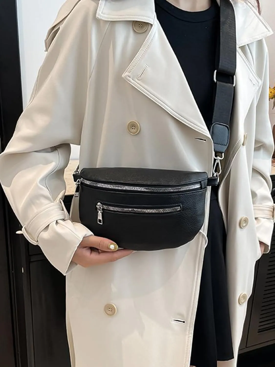 Verdusa Women's PU Leather Crossbody Bags Y2K Belt Bag Shoulder Bag with Zipper